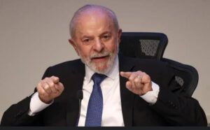 Governo pede desculpas à população preta pelas inúmeras injustiças e brutalidades sofridas desde o período da escravidão.