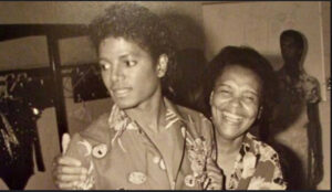 Como uma cozinheira brasileira acabou virando a cozinheira oficial do Rei do Pop.