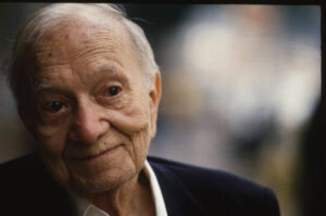 Os verdadeiros analfabetos são os que aprenderam a ler e não leem