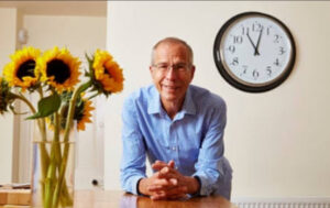 Começar o trabalho antes das 10h é uma forma de tortura moderna, diz cientista da Universidade de Oxford.