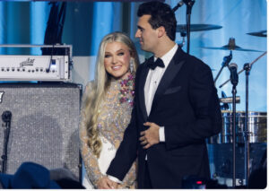 Charlie Kirk foi morto por pregar ‘patriotismo, fé e amor a Deus’, afirma viúva.