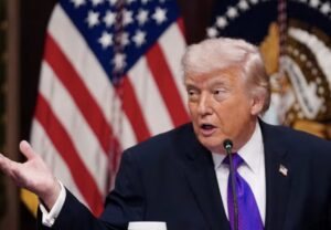 O Fim do Sonho Americano: A Nova “Grande Depressão” e as Decisões Desastrosas do Laranjão.